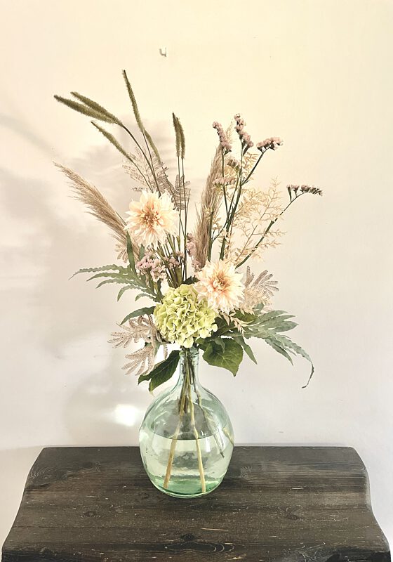 Catch kunstbloemen boeket in grote vaas