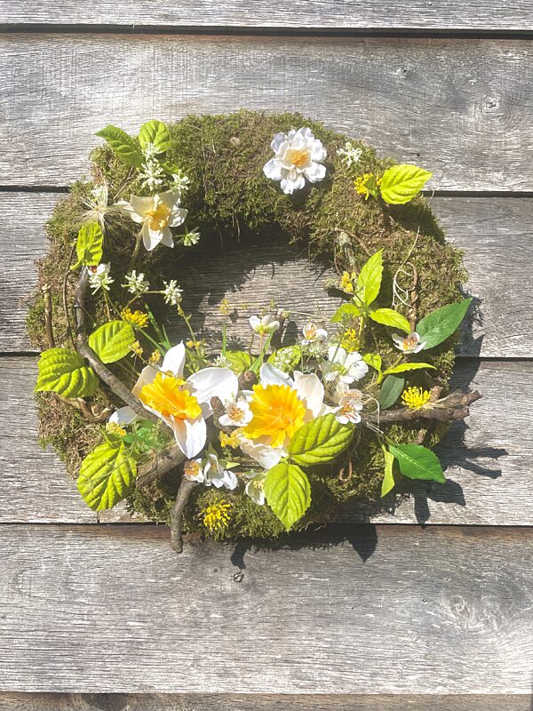 Catch voorjaarskrans yellow