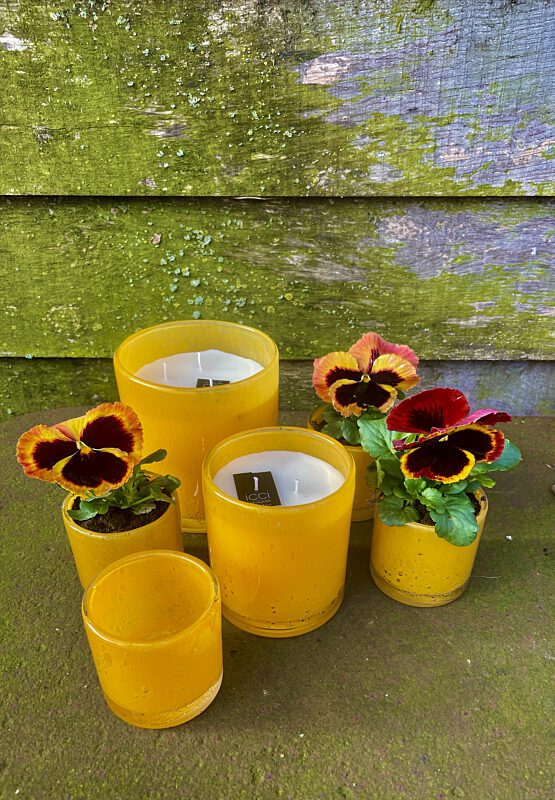 Sfeer geurkaars happy yellow